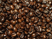 コーヒー豆がテカテカ・ベトベトするのはなぜ? - 焙煎幸房“そら”